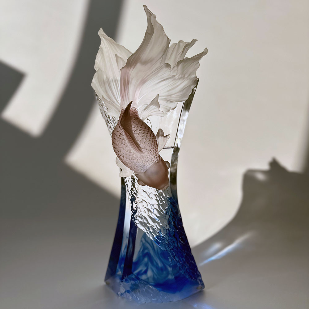Crystal glass vase for living room floral arrangements; crystal glass art vase; home décor; table centrepiece; ‘Ode to Water’
