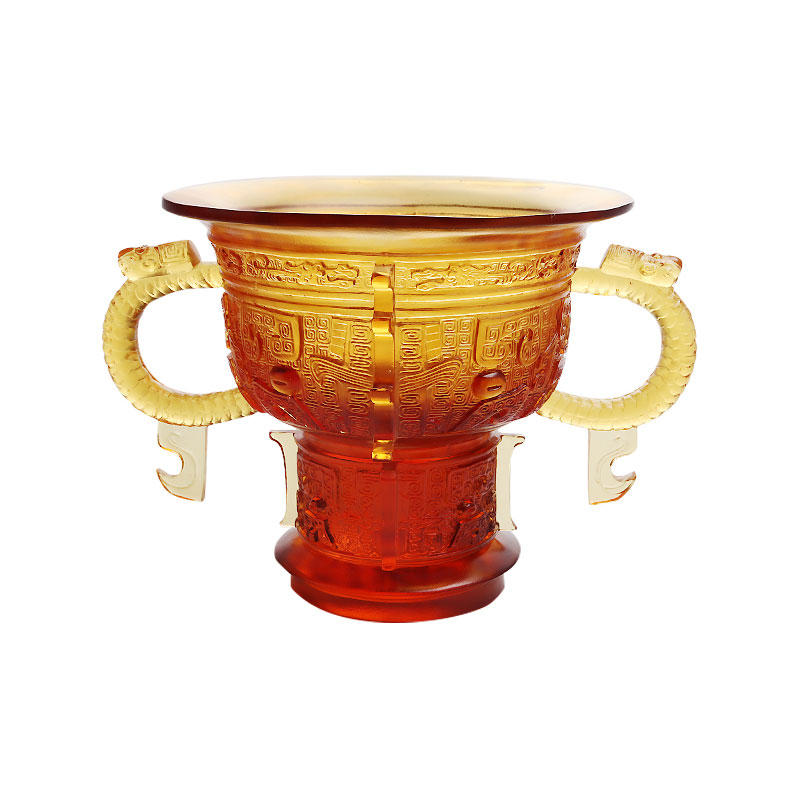 Chinese Tripod with dragon ears handle and thorn pattern