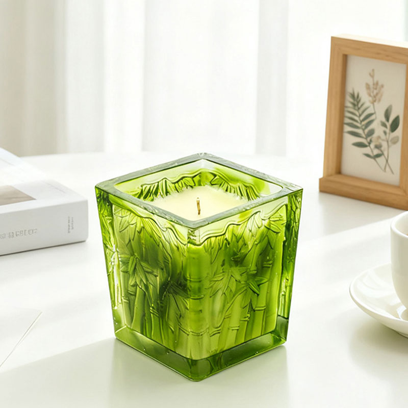 Gentleman-style square candle holder