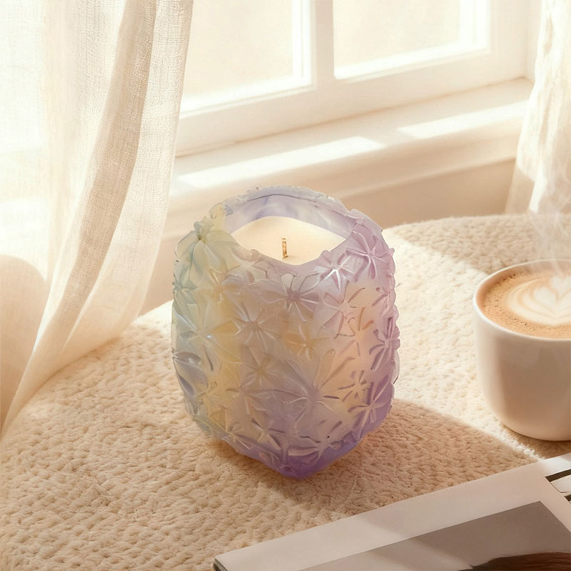 Radiant Blossoms – Iridescent Floral Glass Candle Holder