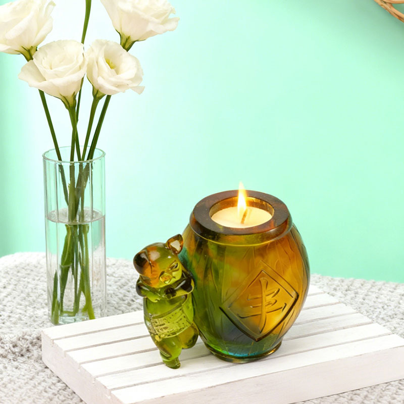 Adorable Piglet – Handcrafted Gradient Glass Candle Holder Set
